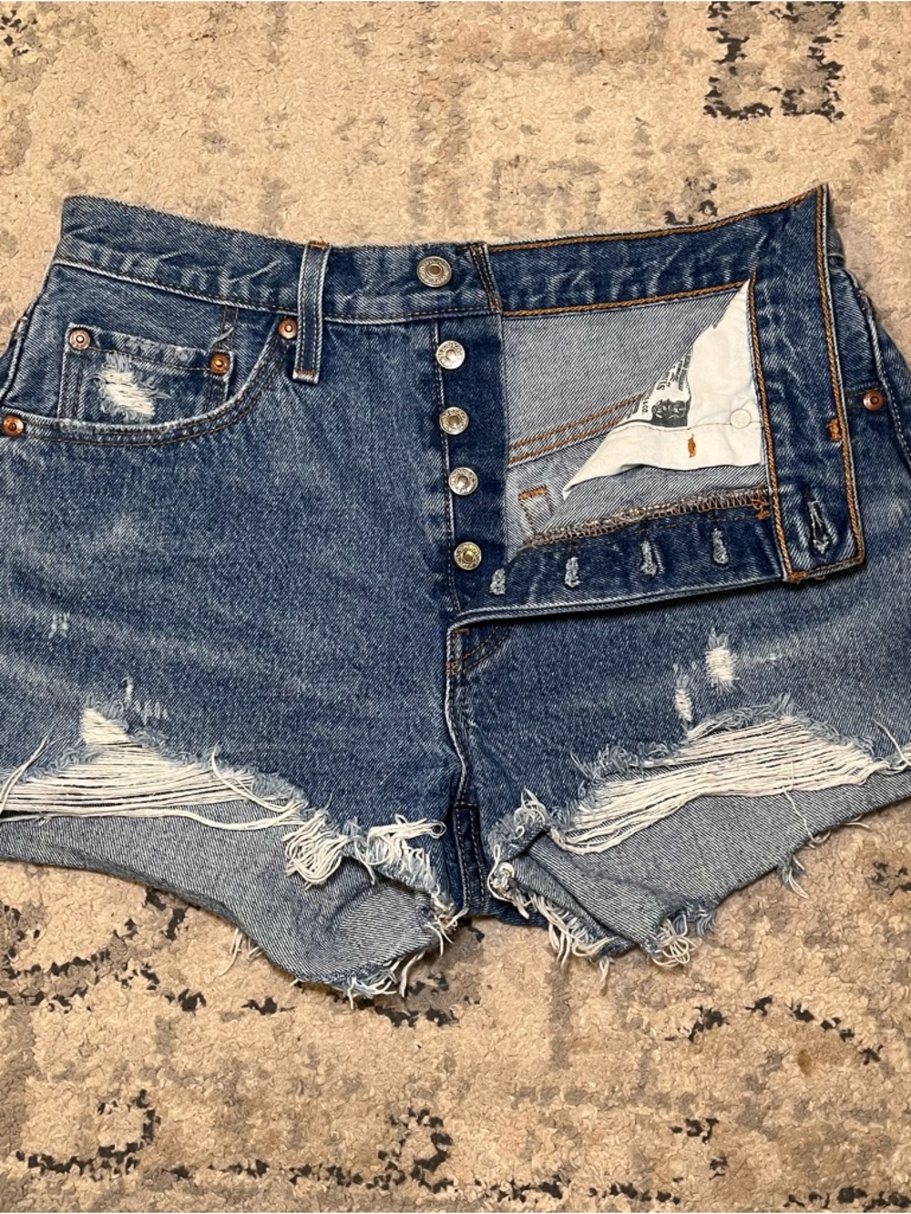 Premium Levi’s High-Rise Distressed Denim Women’s 28 Cut Off Shorts - Blue
